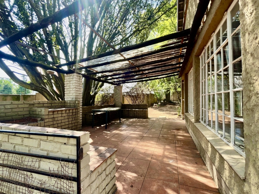 To Let 3 Bedroom Property for Rent in Linden Gauteng