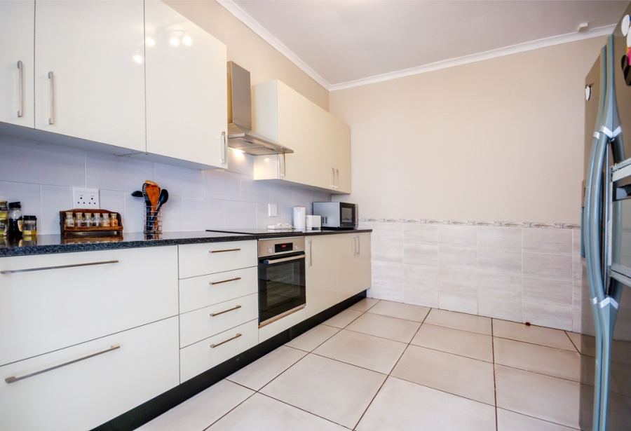 4 Bedroom Property for Sale in Franklin Roosevelt Park Gauteng