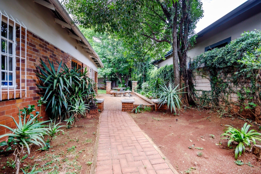 4 Bedroom Property for Sale in Franklin Roosevelt Park Gauteng