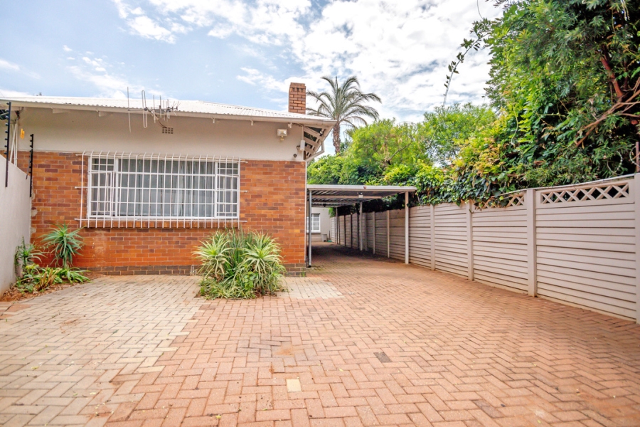 4 Bedroom Property for Sale in Franklin Roosevelt Park Gauteng