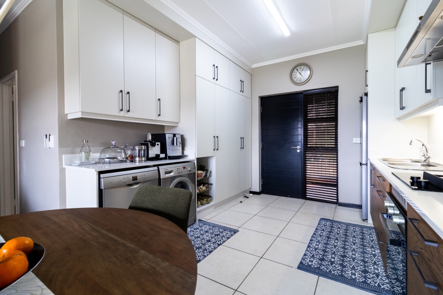 2 Bedroom Property for Sale in Glenvista Gauteng