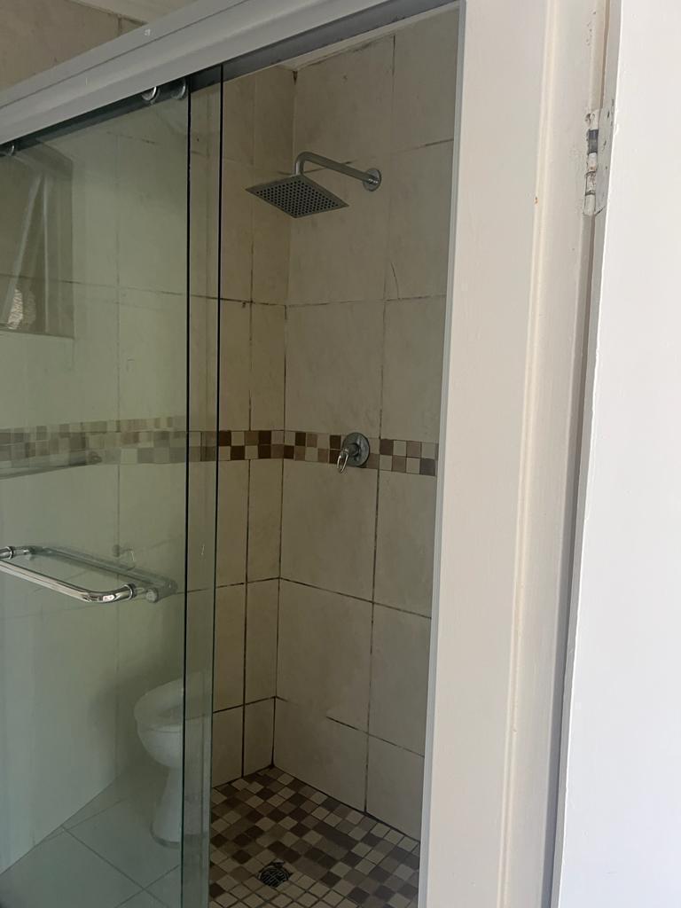 To Let 2 Bedroom Property for Rent in Wendywood Gauteng