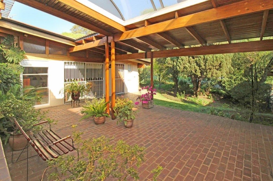 4 Bedroom Property for Sale in Dowerglen Gauteng