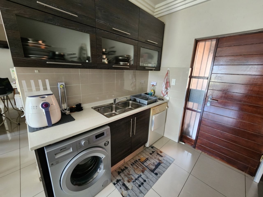 3 Bedroom Property for Sale in Eveleigh Gauteng