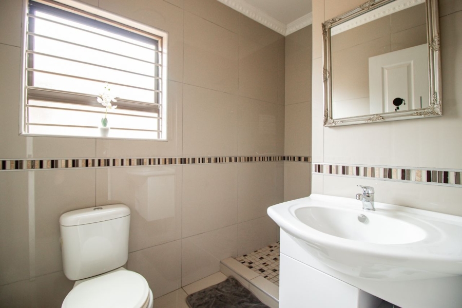 3 Bedroom Property for Sale in Bartlett Gauteng