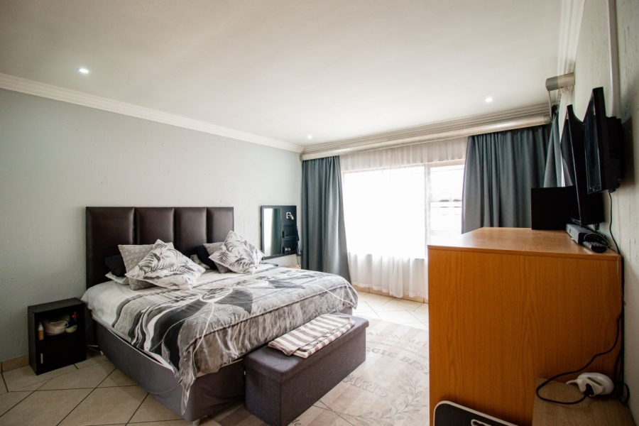 3 Bedroom Property for Sale in Bartlett Gauteng