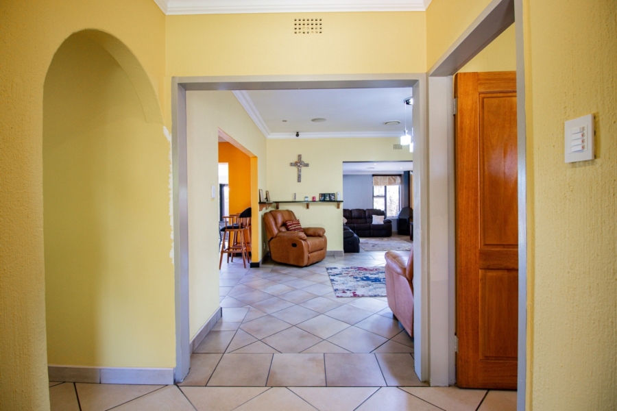 3 Bedroom Property for Sale in Sunward Park Gauteng