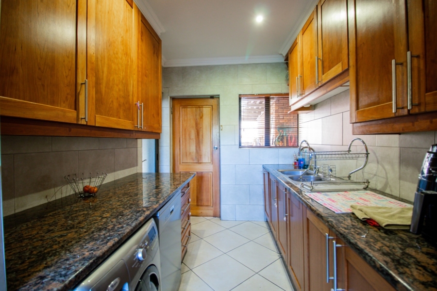 3 Bedroom Property for Sale in Sunward Park Gauteng