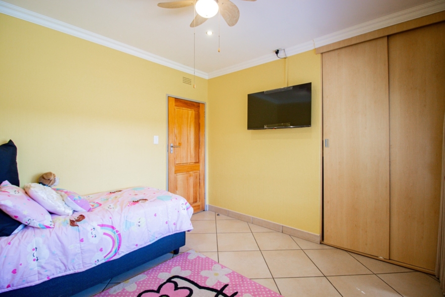 3 Bedroom Property for Sale in Sunward Park Gauteng