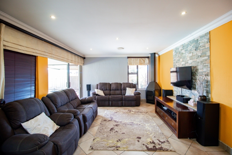 3 Bedroom Property for Sale in Sunward Park Gauteng