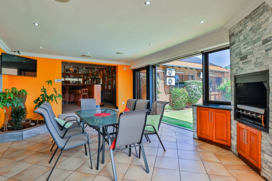 3 Bedroom Property for Sale in Sunward Park Gauteng