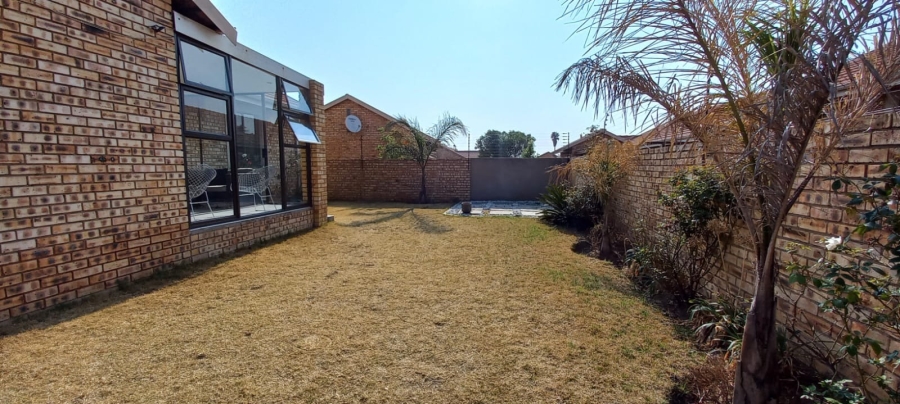 3 Bedroom Property for Sale in Rand Collieries Gauteng