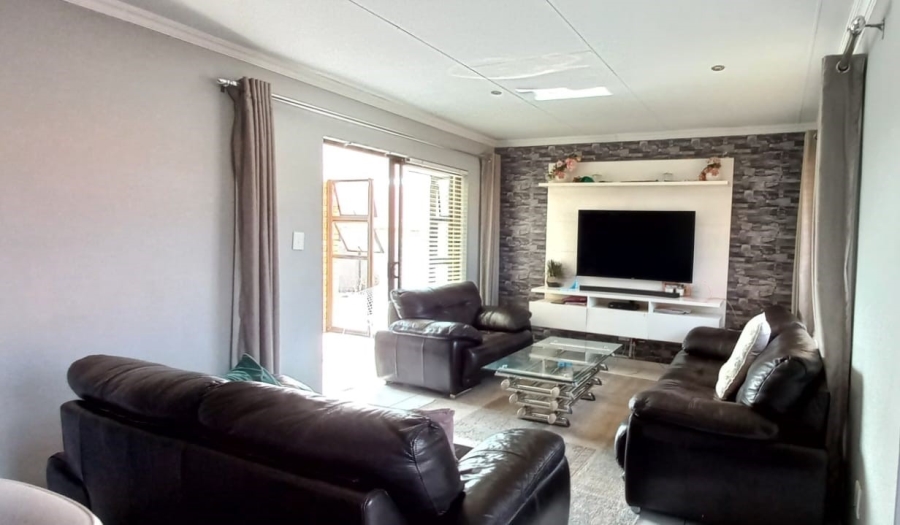 3 Bedroom Property for Sale in Rand Collieries Gauteng