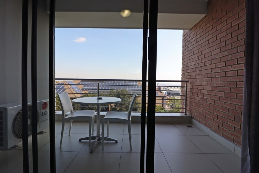 2 Bedroom Property for Sale in Bryanston Gauteng