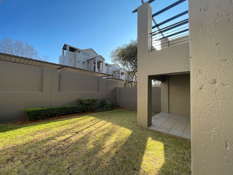 1 Bedroom Property for Sale in Bryanston Gauteng