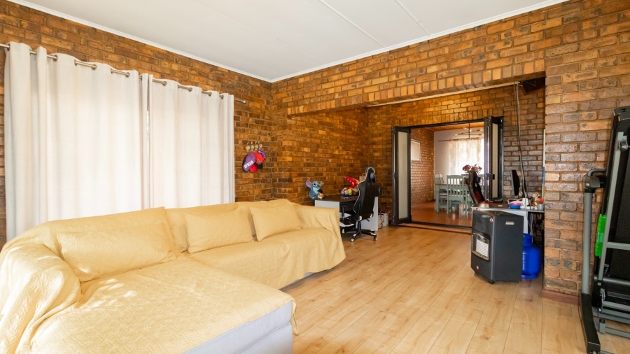 4 Bedroom Property for Sale in Wonderboom Gauteng