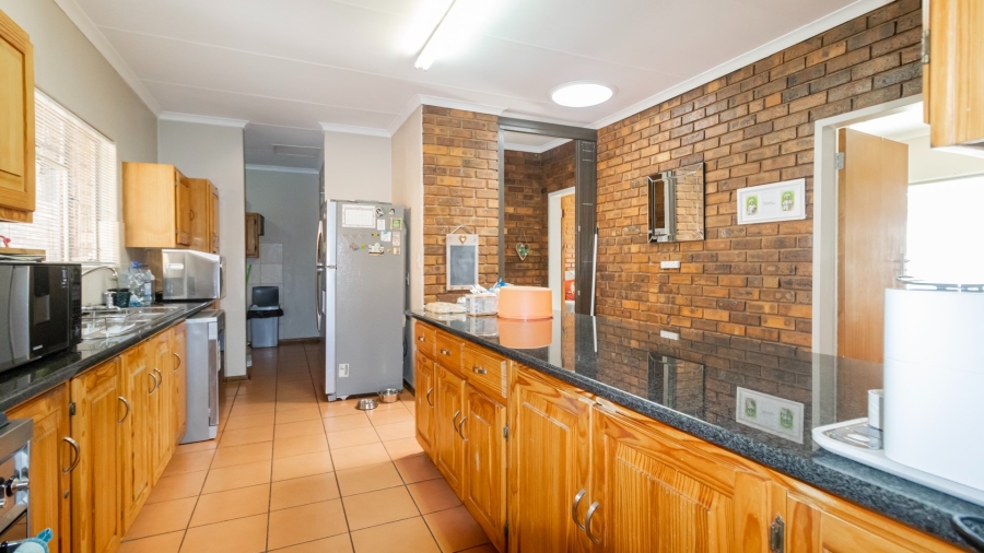 4 Bedroom Property for Sale in Wonderboom Gauteng