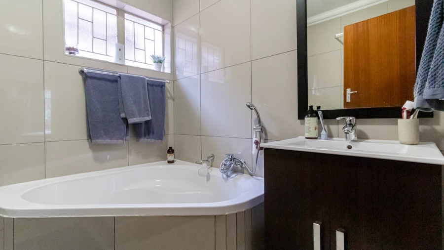 4 Bedroom Property for Sale in Wonderboom Gauteng