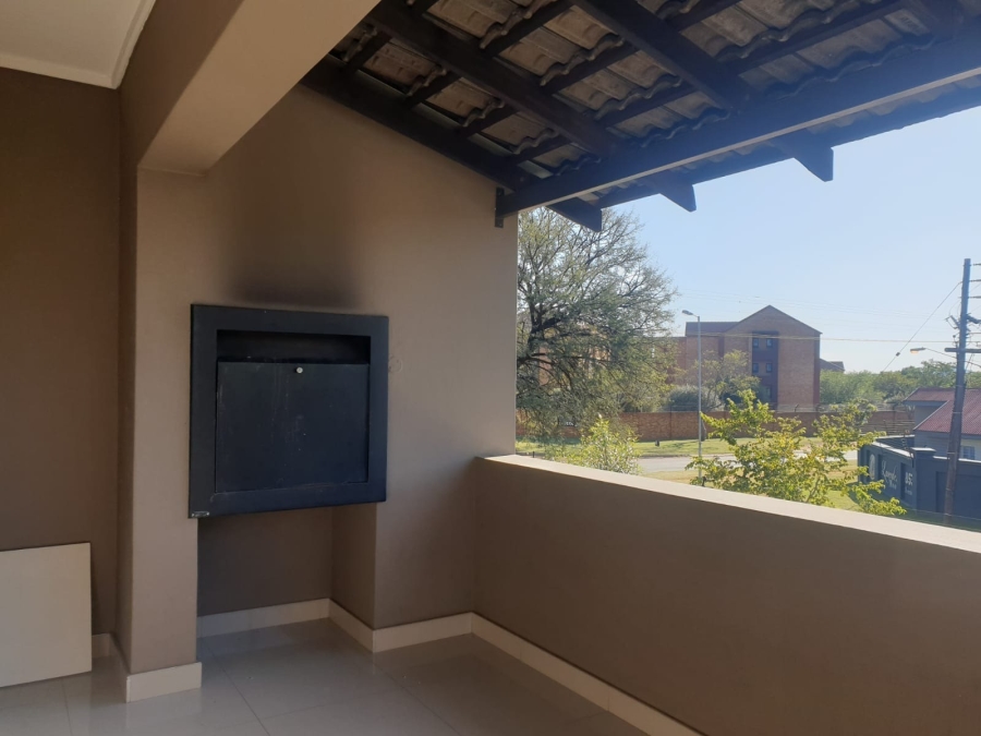 2 Bedroom Property for Sale in Montana Gauteng