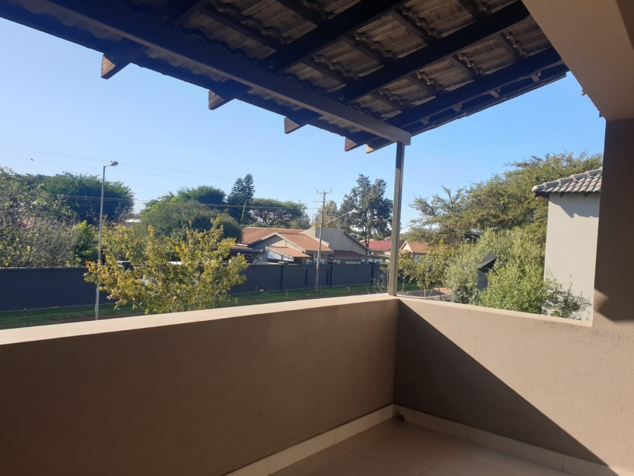 2 Bedroom Property for Sale in Montana Gauteng