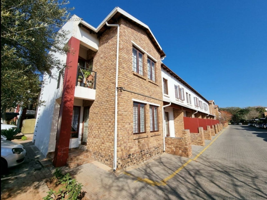 1 Bedroom Property for Sale in Montana Gauteng