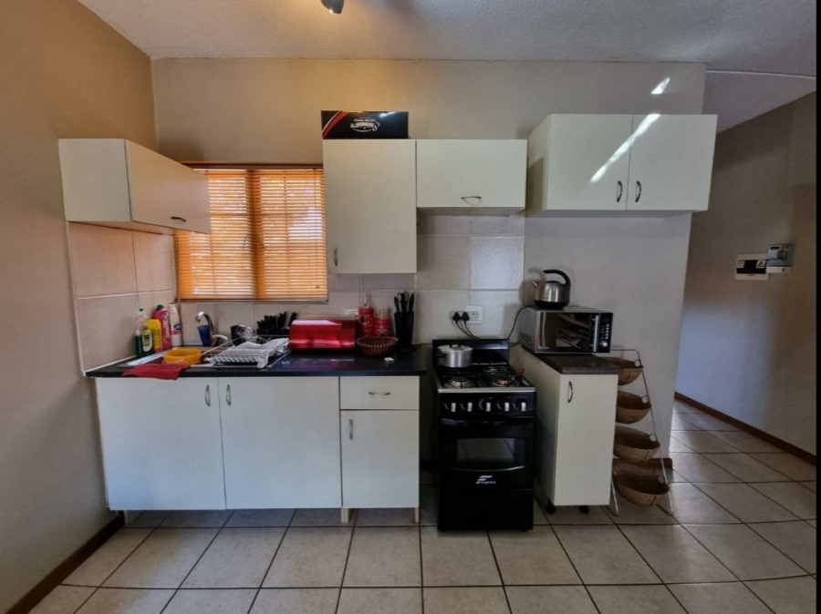 1 Bedroom Property for Sale in Montana Gauteng