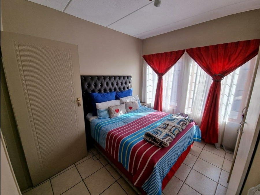 1 Bedroom Property for Sale in Montana Gauteng