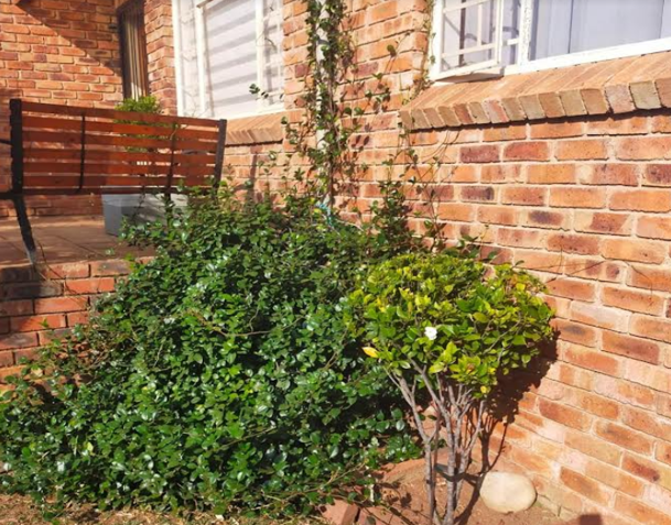 2 Bedroom Property for Sale in Amberfield Gauteng