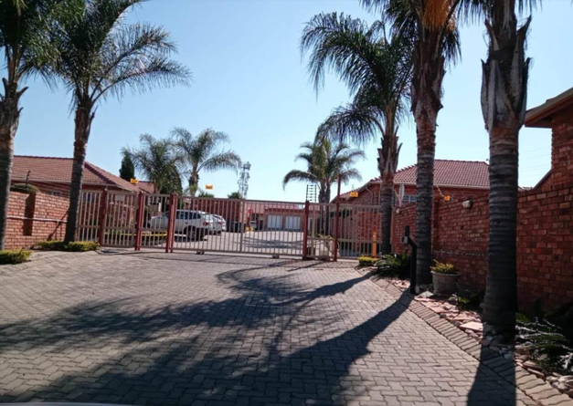 2 Bedroom Property for Sale in Amberfield Gauteng