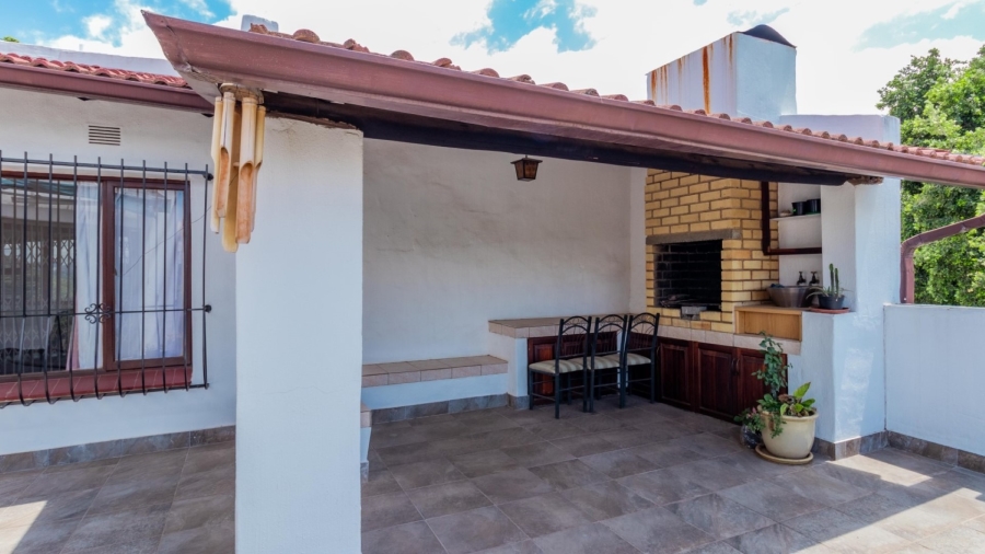 6 Bedroom Property for Sale in Northcliff Gauteng