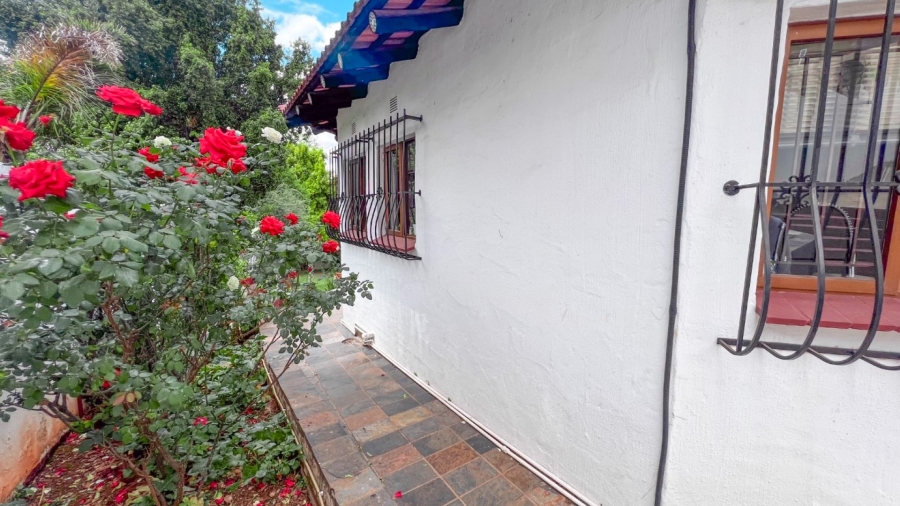 6 Bedroom Property for Sale in Northcliff Gauteng