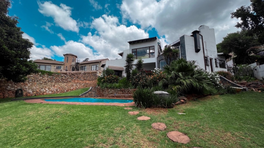 6 Bedroom Property for Sale in Northcliff Gauteng