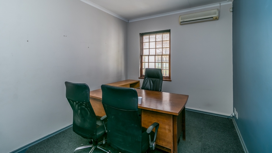 Commercial Property for Sale in Blairgowrie Gauteng