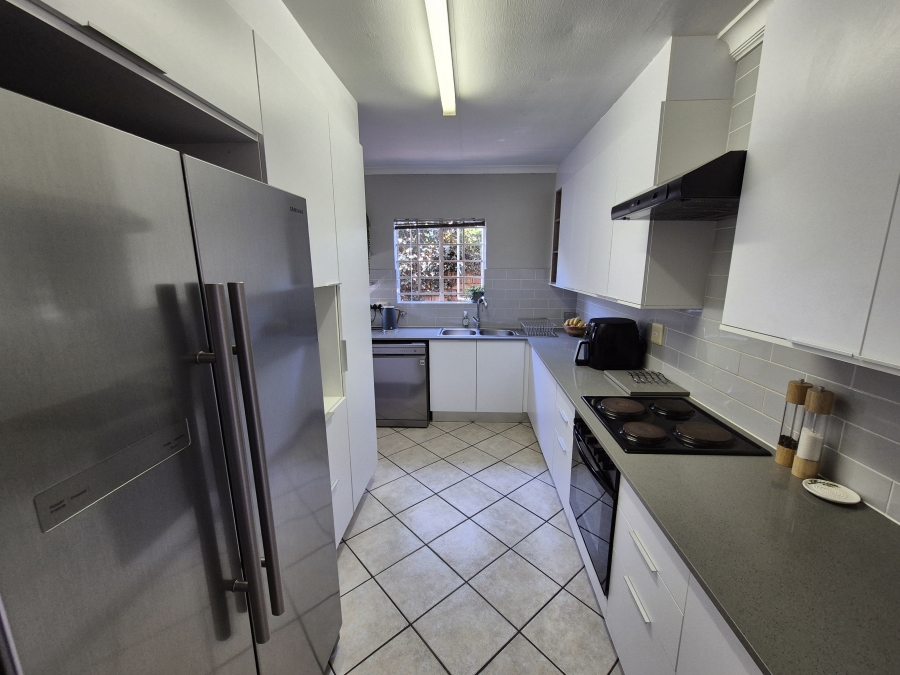 2 Bedroom Property for Sale in Eldoraigne Gauteng