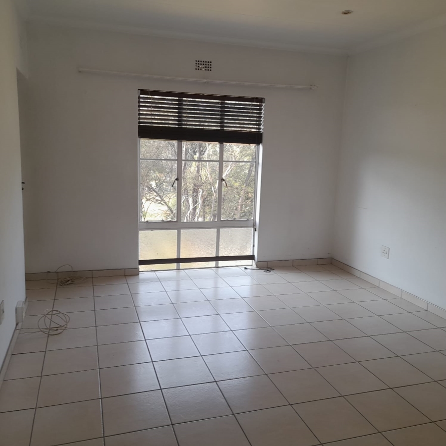 1 Bedroom Property for Sale in Lyndhurst Gauteng