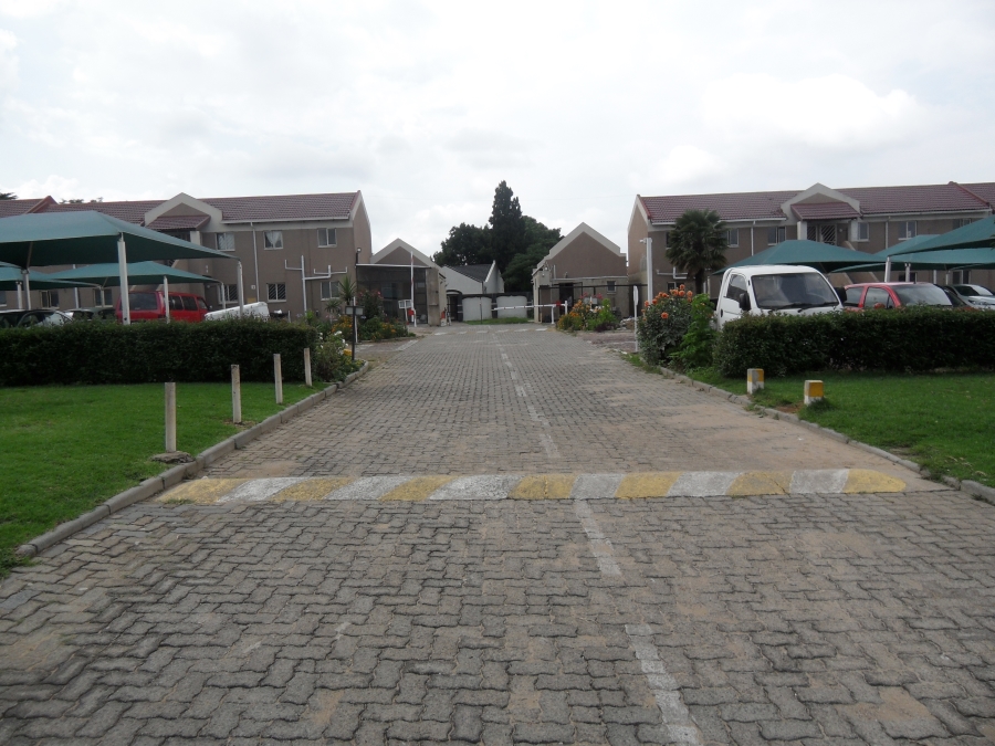 3 Bedroom Property for Sale in Bramley View Gauteng