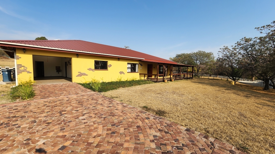 3 Bedroom Property for Sale in Chartwell Gauteng