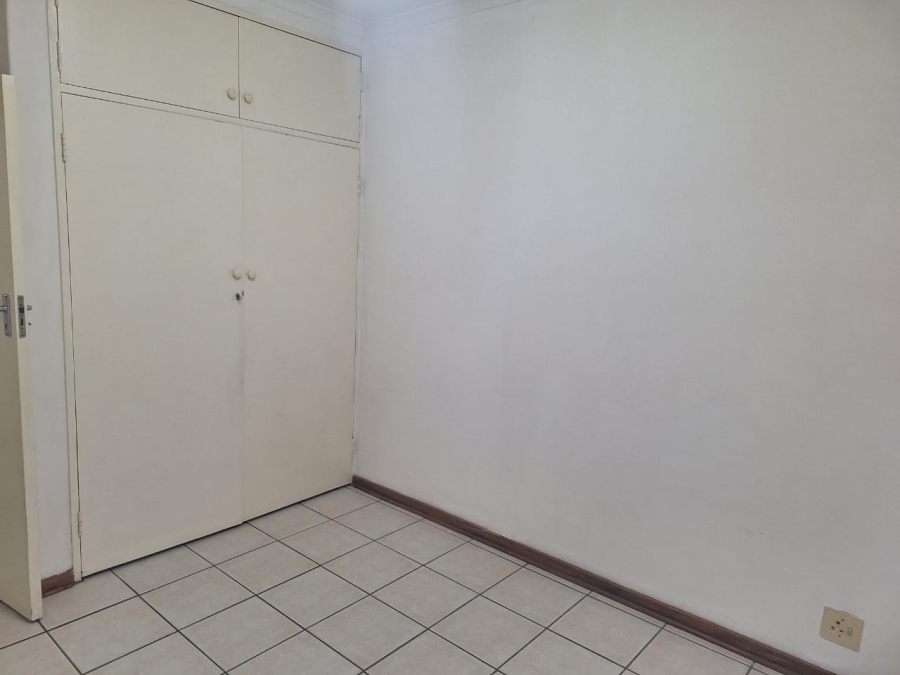 To Let 2 Bedroom Property for Rent in Edenvale Central Gauteng