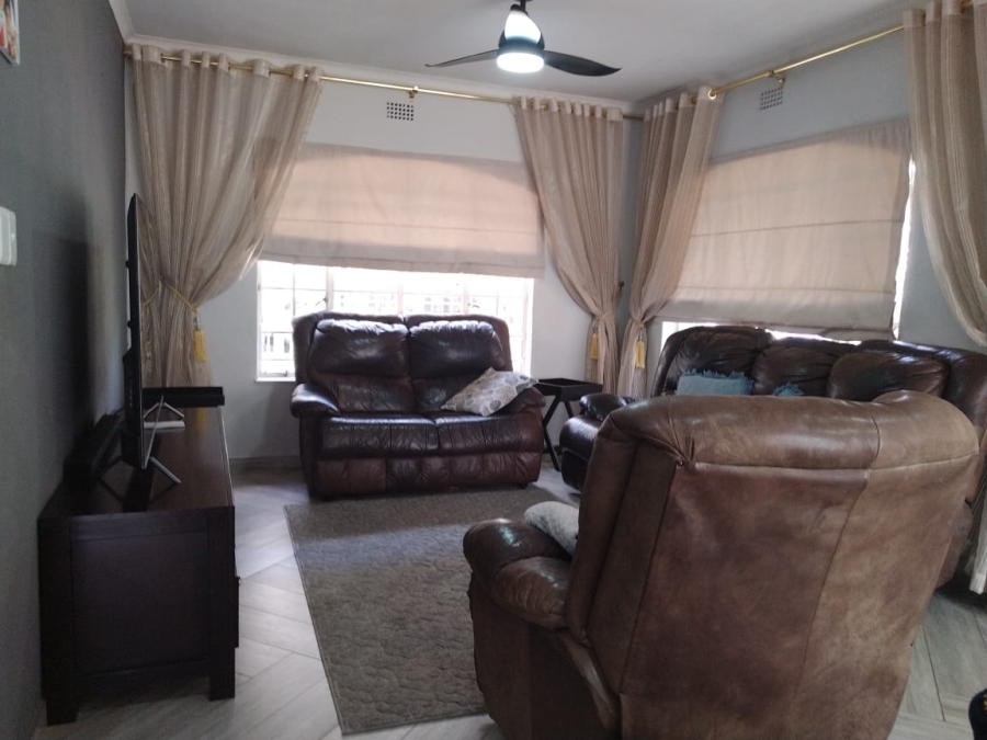 4 Bedroom Property for Sale in Eden Glen Gauteng