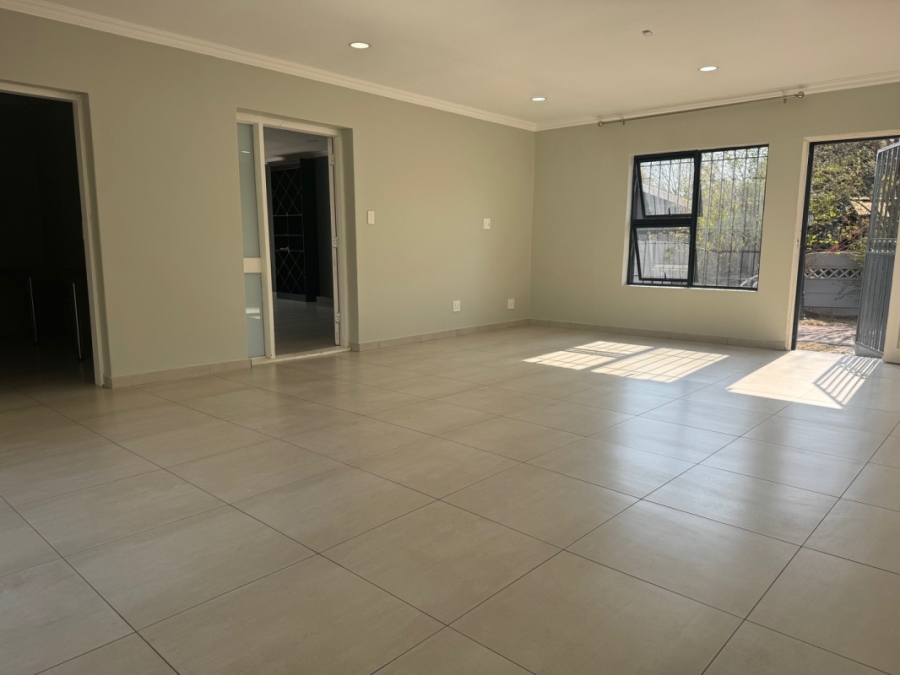 3 Bedroom Property for Sale in Highway Gardens Gauteng