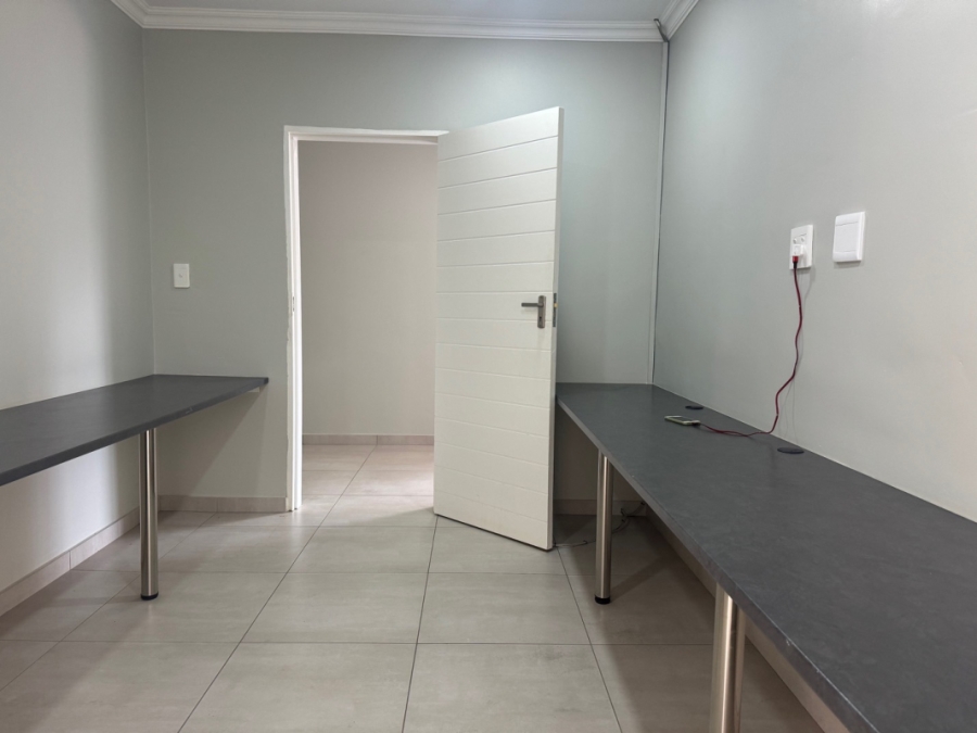 3 Bedroom Property for Sale in Highway Gardens Gauteng