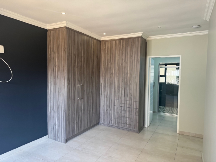 3 Bedroom Property for Sale in Highway Gardens Gauteng