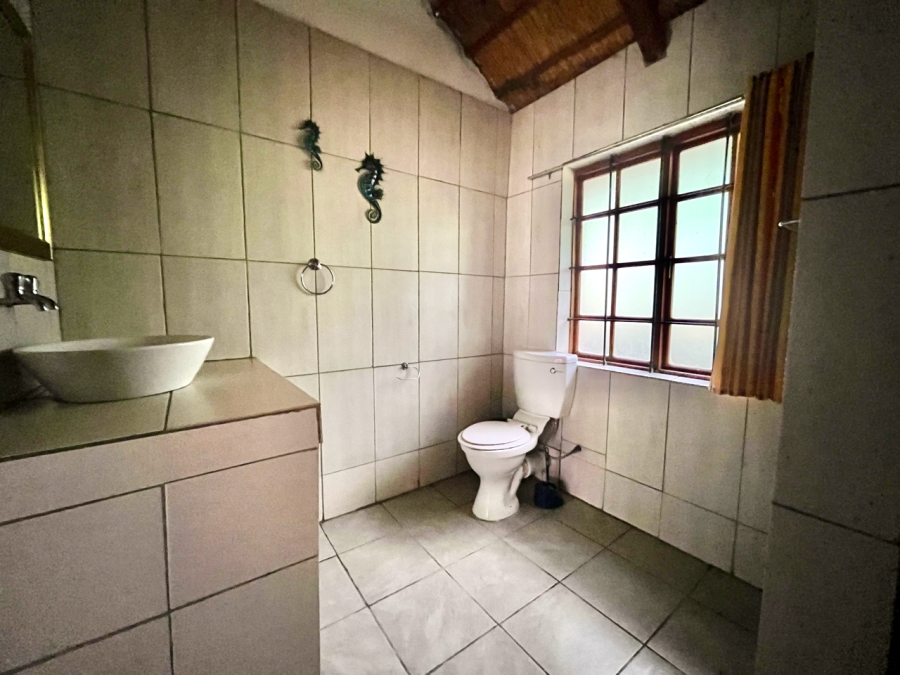 To Let 1 Bedroom Property for Rent in Glen Austin Gauteng