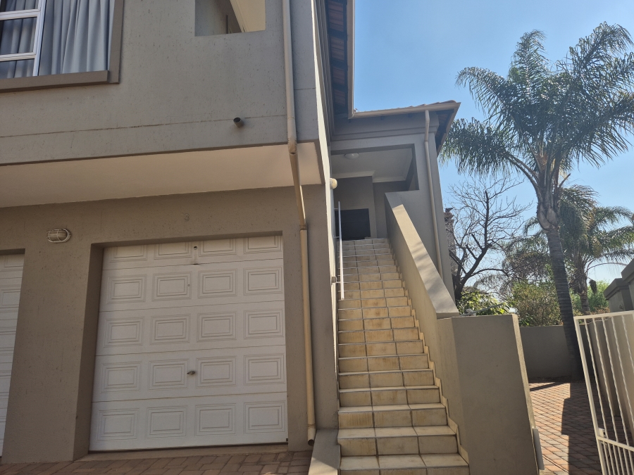 2 Bedroom Property for Sale in Midstream Estate Gauteng