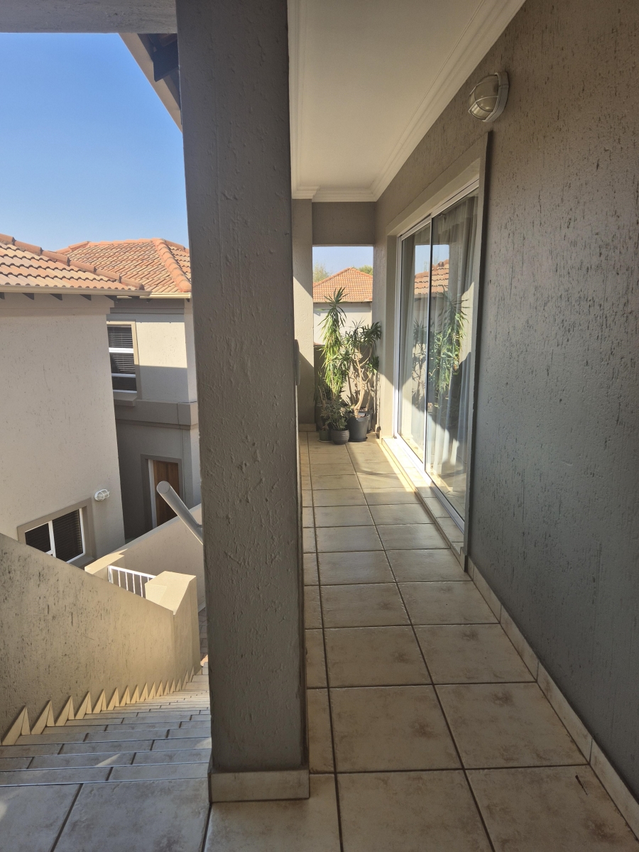 2 Bedroom Property for Sale in Midstream Estate Gauteng