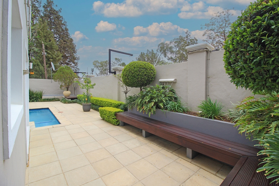 3 Bedroom Property for Sale in Broadacres Gauteng