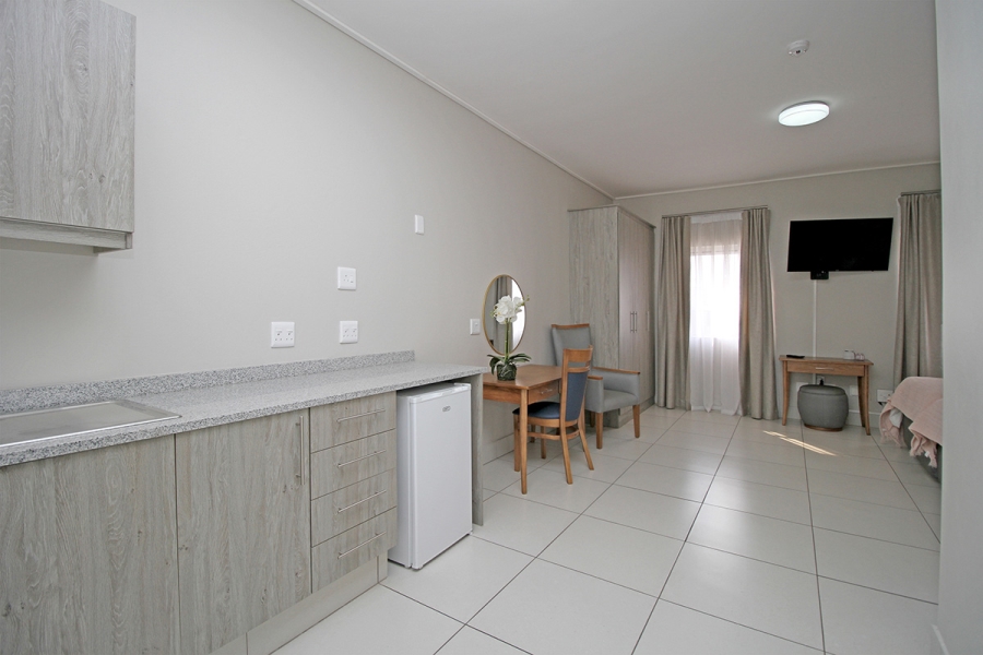 1 Bedroom Property for Sale in Broadacres Gauteng