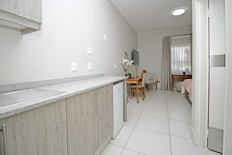 1 Bedroom Property for Sale in Broadacres Gauteng