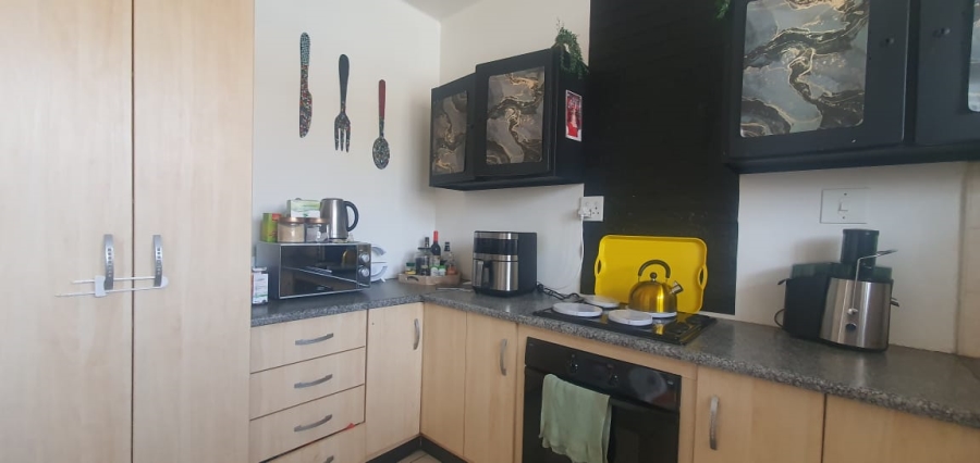 1 Bedroom Property for Sale in Lambton Gauteng