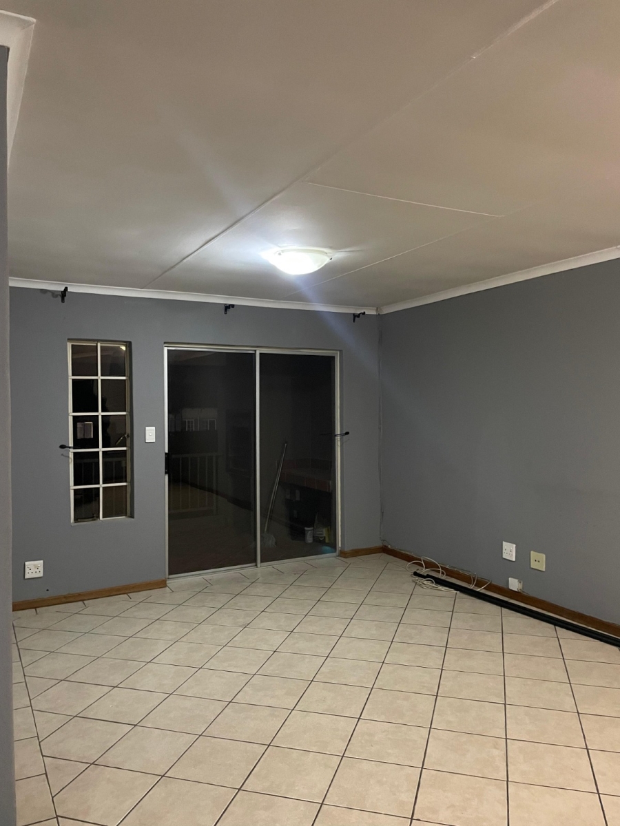 To Let 2 Bedroom Property for Rent in Carlswald Gauteng